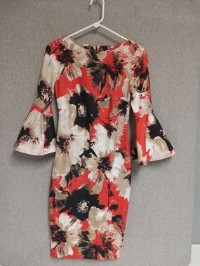 Calvin Klein Red Floral Bell-Sleeve Sheath Dress